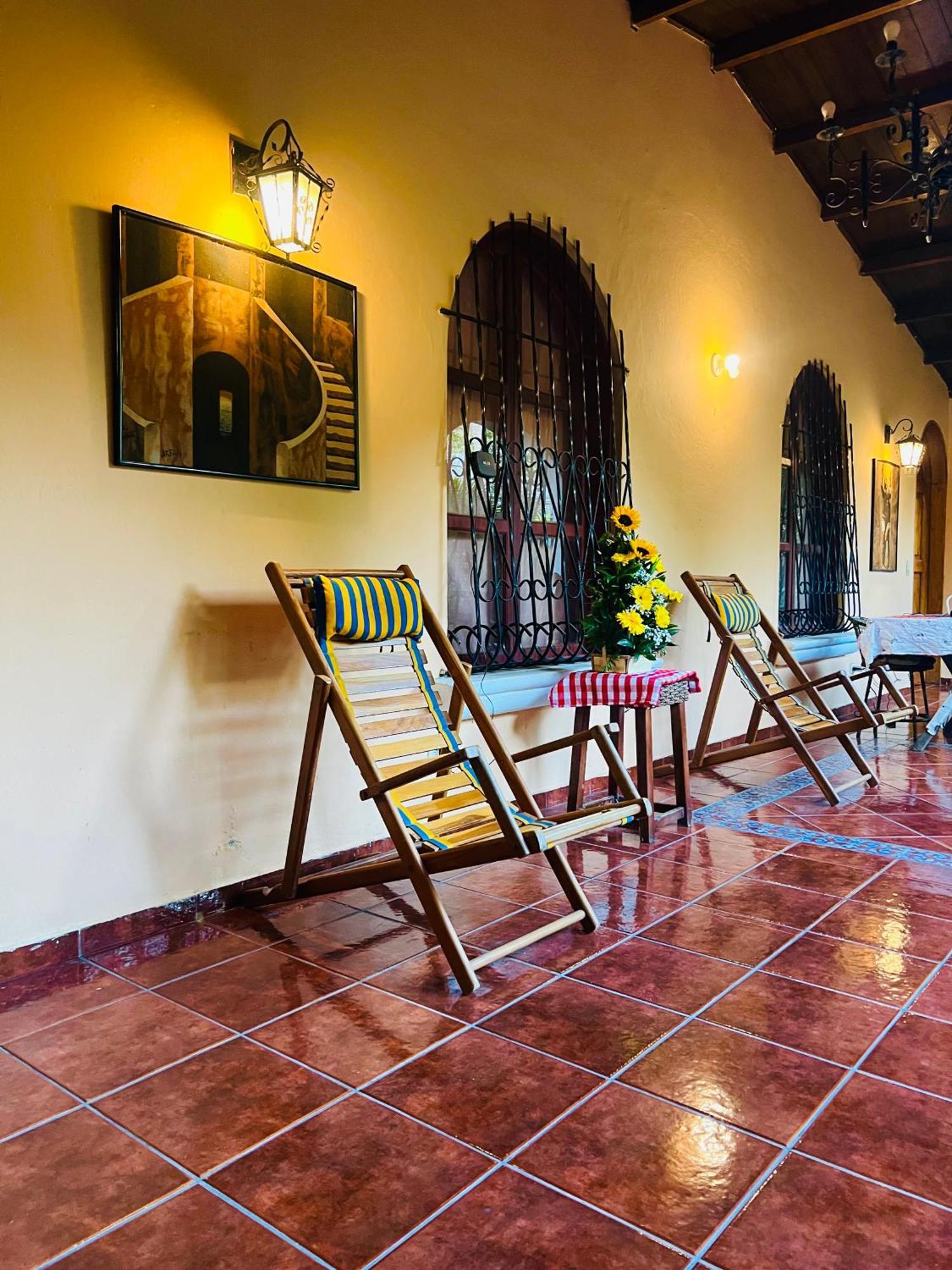 Inn Rustico